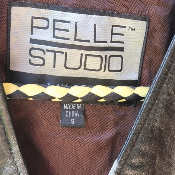 2x Pockets Leather Vest - Picture 5 of 7